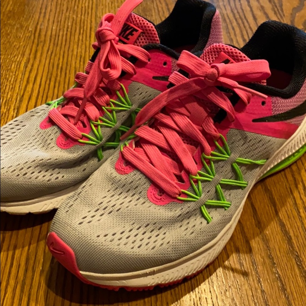 EUC Nike Air Zoom Winflo 3